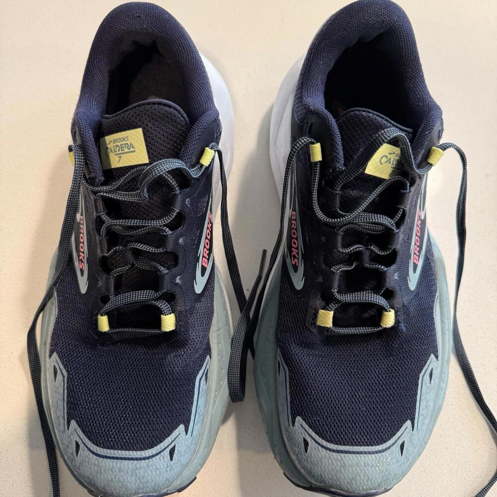 Brooks Caldera 7 Trail Running Shoe Grey Blue Women 9.5 Athletic Walking Hiking - Picture 2 of 9